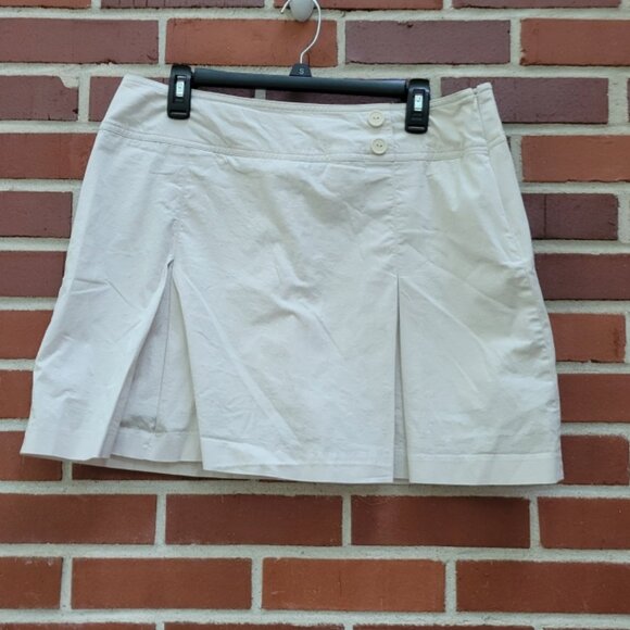 St. John's Bay Dresses & Skirts - Women's Stretch Skort - By St. John's Bay - Size 16